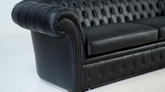 Divano letto Chesterfield con bracciolo in stile inglese classico
